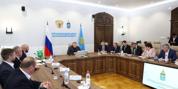 В этом году Астраханская область восстановит 25 объектов в подшефном районе ЛНР