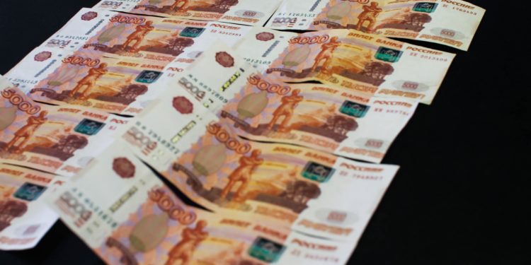 Брянская область вложила 1,1 млрд рублей в восстановление Брянки в ЛНР