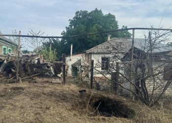 ВСУ за сутки нанесли десятки ударов по мирным жителям ЛНР: есть погибший и раненые