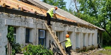 В детском саду «Ягодка» в Свердловске завершили первый этап ремонта