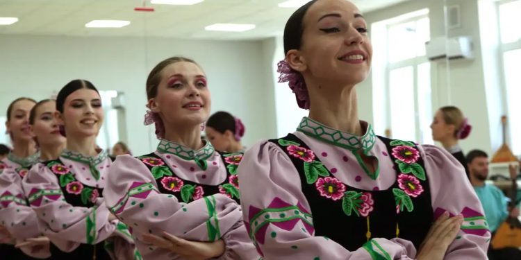 Луганская филармония встретит новый сезон в обновлённом формате  