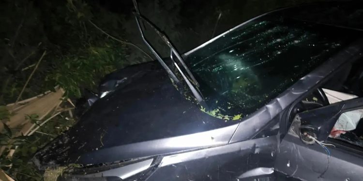 ВСУ нанесли удар по автомобилю с молодежью в ЛНР: есть погибший и раненые