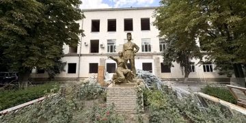 В Луганске начался капитальный ремонт учебного корпуса колледжа автосервиса