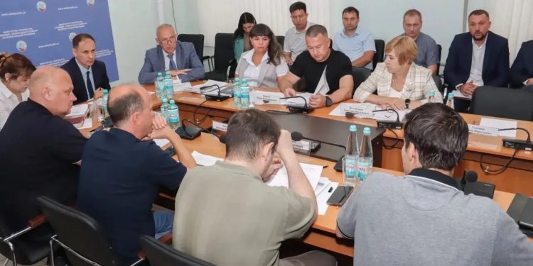 200 километров инженерных сетей заменят в ЛНР до конца года