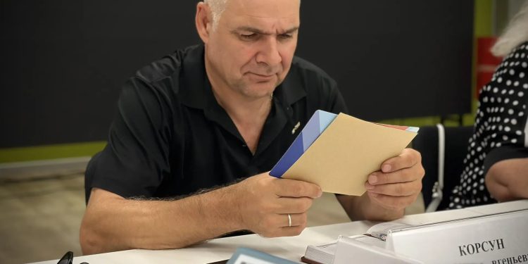 НКО ЛНР подвели итоги и наметили планы: круглый стол в Луганске объединил лидеров общественных организаций