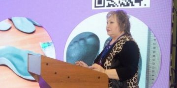 «Я сама прошла через боль»: луганчанка ставит на ноги тех, кому отказали врачи