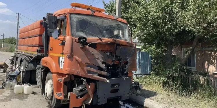 ВФУ нанесли серию ударов по коммунальной технике в ЛНР