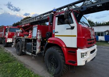 Подразделения МЧС в Донбассе и Новороссии получили около 50 новых спецавтомобилей