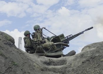 Почему опасно публиковать видео работы ПВО: напоминание для жителей ЛНР