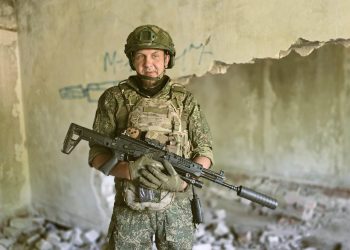 Вертикальный штурм: как гранатомётчик полка 1465 дважды брал одну девятиэтажку