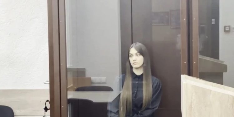Цена предательства: в ЛНР вынесли приговор 20-летней студентке за госизмену