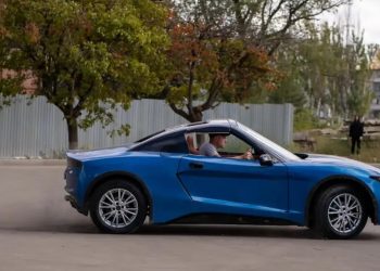 🏎️ Инженерный прорыв: Студенты Далевского вуза первыми в России собрали «умный» спорткар «Крым»