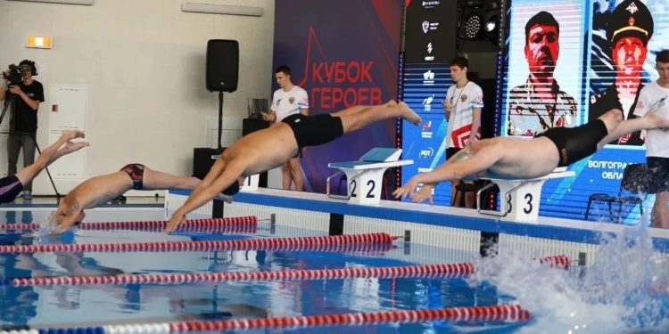 🏊 На гребне волны: пловцы из ЛНР покоряют «Кубок Героев» в Красноярске