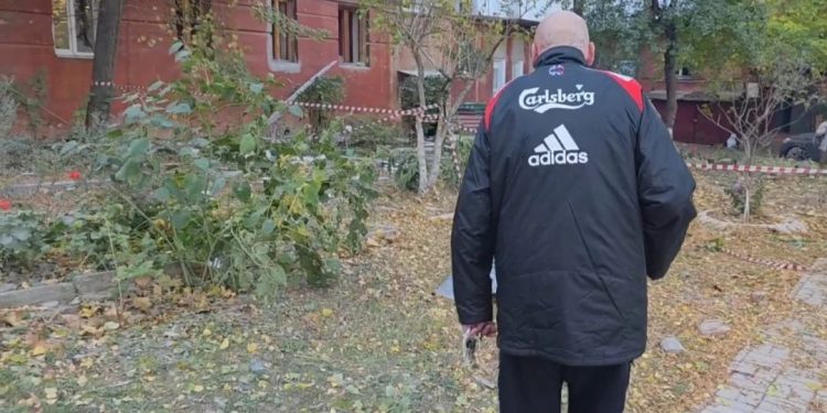 «Первый взрыв раздался в 4:53»: об этом в эксклюзивном интервью рассказал Александр, житель пострадавшего дома