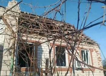 «Спали, когда прилетел дрон»: в ЛНР ночной удар украинских террористов унëс четыре жизни. Восемь человек ранены