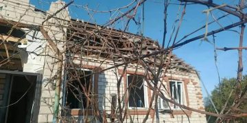 «Спали, когда прилетел дрон»: в ЛНР ночной удар украинских террористов унëс четыре жизни. Восемь человек ранены