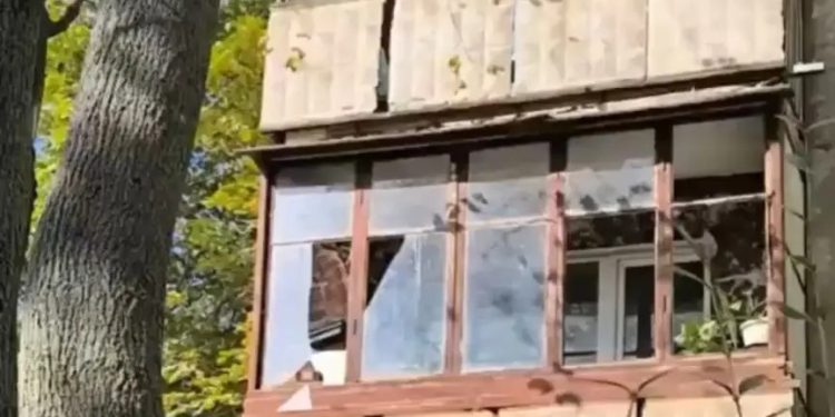 В Луганске шесть многоэтажных домов получили повреждения в результате ночной атаки беспилотников ВФУ