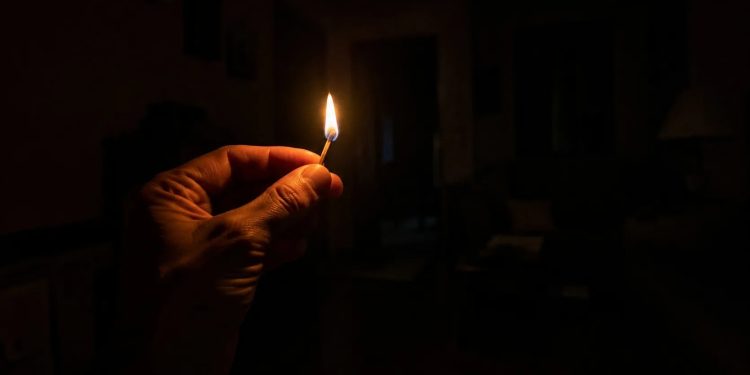 Украинские боевики обесточили 23 муниципалитета Луганщины включая столицу региона