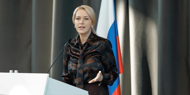 Стратегия защиты: Анна Сорока представляет ЛНР на федеральном совете омбудсменов в Москве